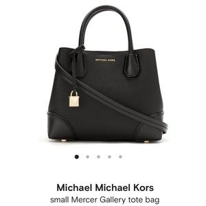 Micheal Kors crossbody bag